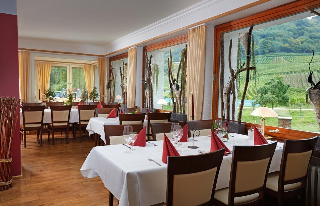 Hotel Pension Jaegerstuebchen Mayschoss Exterior foto